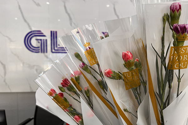 節日快樂 /cxyq/20230308143210-Fh9CmLGdsZm4c7iMfyJws_ffOFtC.jpg